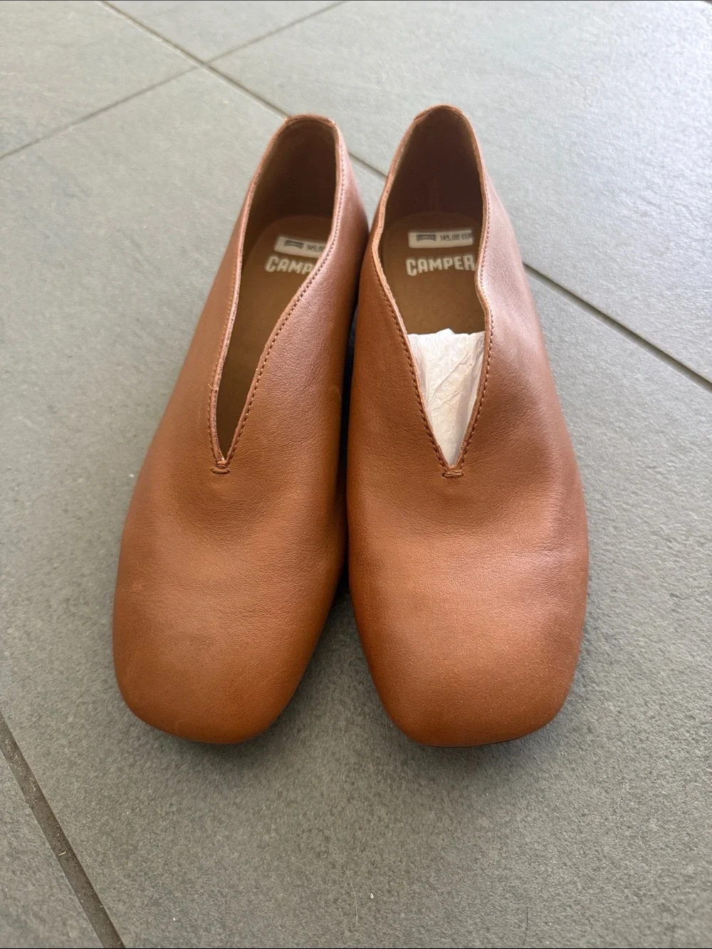 Camper. Casi Myra Brown Leather Ballerinas for Women.